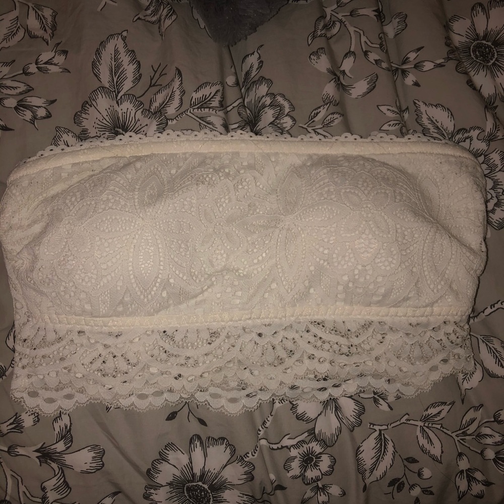 White bandeau